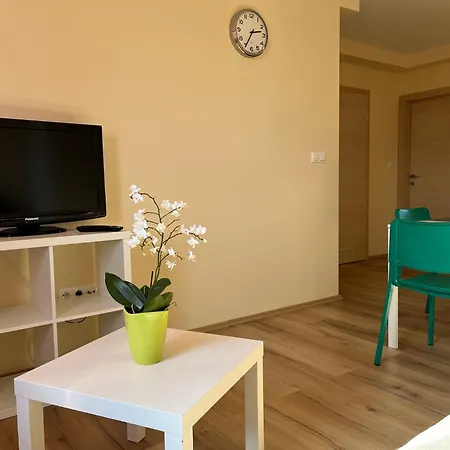 Suri Bau Apartament Mosonmagyaróvár